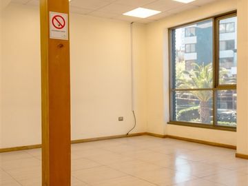 Local Comercial en Arriendo en 2 poniente 111