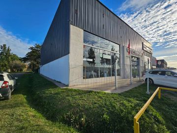 alquiler Local Comercial para Concesionaria 1600m2