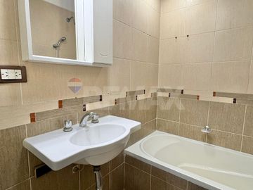 VENTA DEPARTAMENTO 2 AMBIENTES AL FRENTE C/ BALCON
