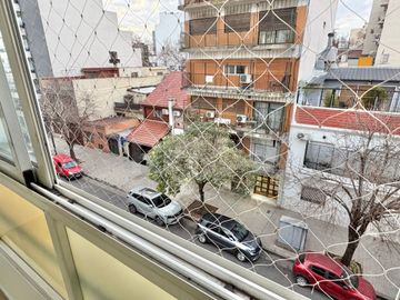 VENTA DEPARTAMENTO 2 AMBIENTES AL FRENTE C/ BALCON
