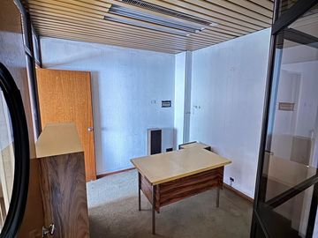 DEPÓSITO 1300M2 CON OFICINAS y 2 CAMARAS FRIGORÍFICAS