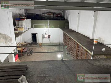 DEPÓSITO 1300M2 CON OFICINAS y 2 CAMARAS FRIGORÍFICAS