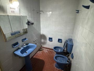 DEPÓSITO 1300M2 CON OFICINAS y 2 CAMARAS FRIGORÍFICAS