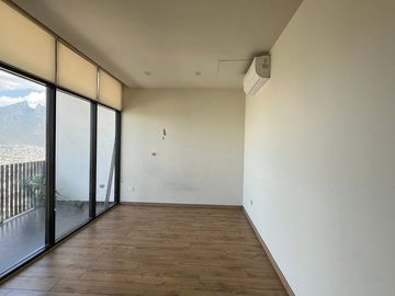Departamento en Renta en Valle Oriente