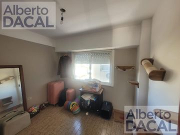 Departamento 2 dormitorios con cochera