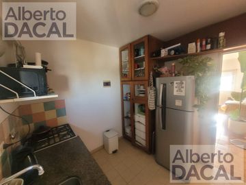 Departamento 2 dormitorios con cochera