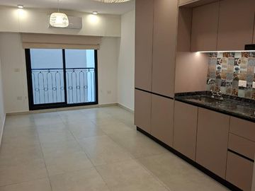 ALQUILER A ESTRENAR MONOAMBIENTE BALCON FRANCES