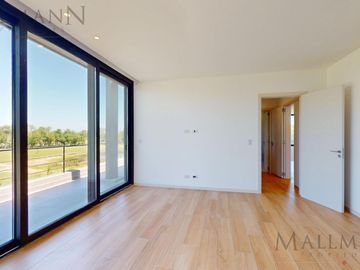 Venta Casa 5 Dorm en Suite en Pilará, El Milord