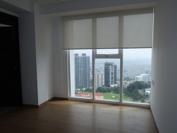 Departamento en renta en Five, Bosque Real