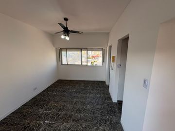 Departamento monoambiente en Alquiler en Avellaneda