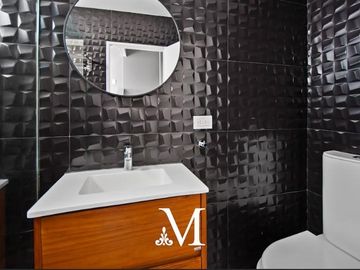 CASA EN VENTA BELGRANO ZONA DE EMBAJADAS 7 AMB.