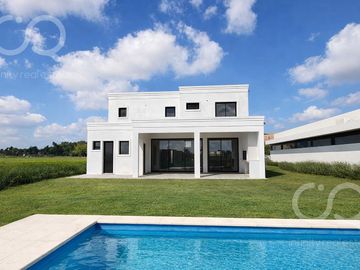 Casa en San Pablo a estrenar