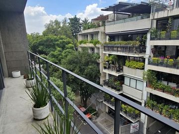 Penthouse de 210m2 roof garden y balcon en la Condesa