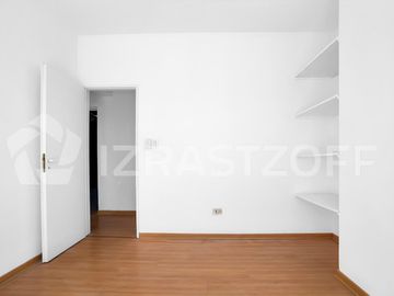 Casa en  alquiler anual 4 dormitorios en Santa Bárbara, en isla chica, excelente ubicación y diseño