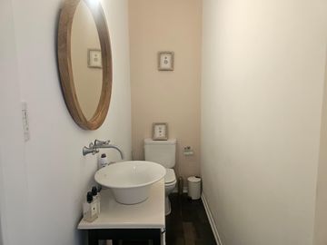 Casa en  alquiler anual 4 dormitorios en Santa Bárbara, en isla chica, excelente ubicación y diseño