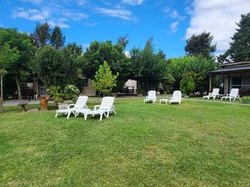COMPLEJO DE  6 CABAÑAS Y 2 CASAS, ZONA SAN PEDRO