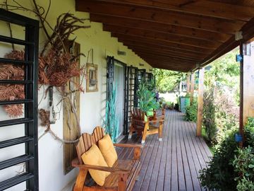 COMPLEJO DE  6 CABAÑAS Y 2 CASAS, ZONA SAN PEDRO