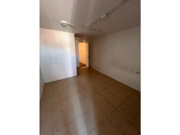 CASA PARA EMPRESA O USO HABITACIONAL – A PASOS DE LA MUNICIPALIDAD