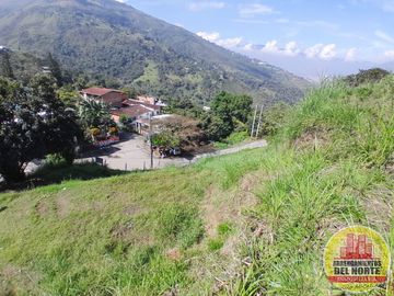 Terreno en Venta Ubicado en Copacabana Codigo 5977