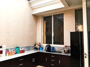 Rumah LA RIZ GOLF PAKUWON INDAH Surabaya Barat