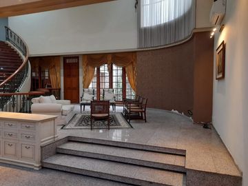 Rumah Komersial Nginden Intan Raya