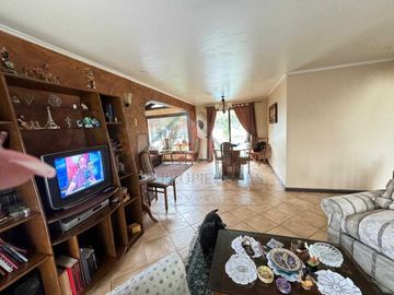 Casa en arriendo  en LAS CONDES