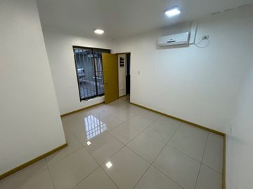Oficina en arriendo  en CHILLÁN