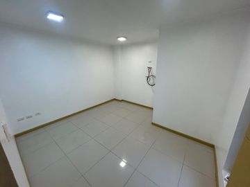 Oficina en arriendo  en CHILLÁN