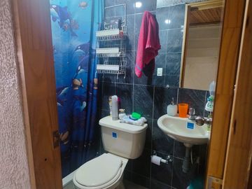 Casa en venta de 5 hab. en Casa Linda, Bogotá