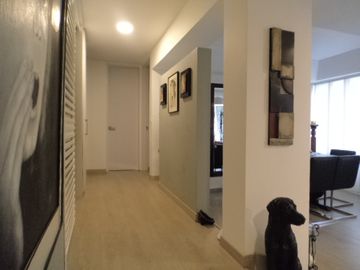 Apartamento en venta de 3 hab. en Santa Barbara, Bogotá