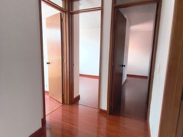 Apartamento en venta de 2 hab. en Britalia, Bogotá
