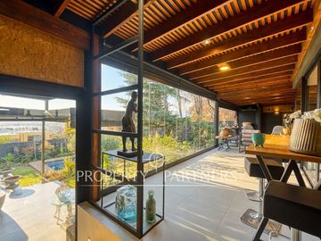 Espectacular casa remodelada en Los Dominicos