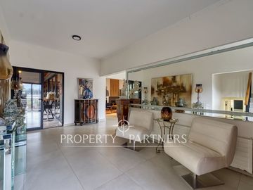 Espectacular casa remodelada en Los Dominicos