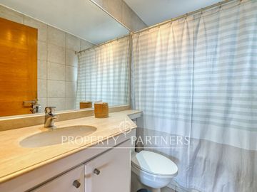 Acogedora casa en condominio con espectacular vista