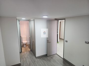 VENDO HERMOSO DEPTO. DE 2d Y 2b ESTILO MARIPOSA EN UF5.500 BARRIO RESIDENCIAL DE ÑUÑOA