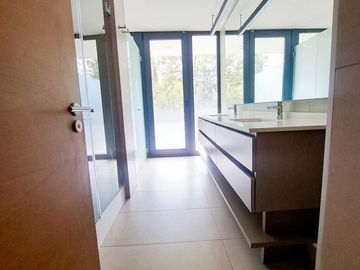 Departamento 3D/3B con gran terraza de 27 m²