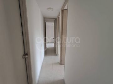 ARRIENDO de APARTAMENTO en SABANETA