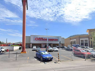 ¡EXCELENTE OPORTUNIDAD! LOCAL COMERCIAL DE 719 M² EN RENTA EN TOLUCA