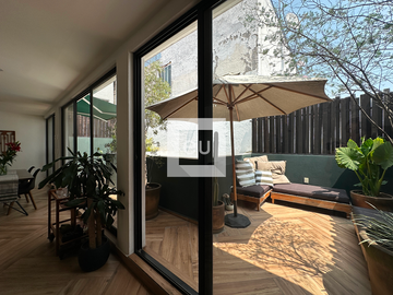 Penthouse en venta con terraza privada