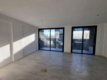 Departamento 3 ambientes en  venta en Tigre