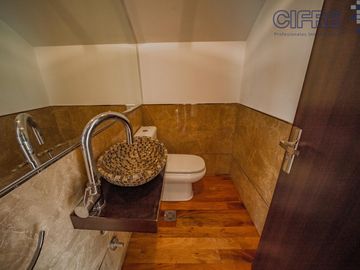 Departamento exclusivo de 5 ambientes 4 dormitorio 3 cocheras - Amenities