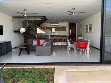 Villa Amueblada en Renta en Norden 48, Temozón Norte