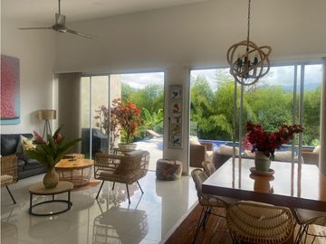 Se vende Hermosa y exclusiva Casa Campestre en Combia !!