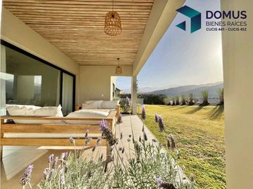 VENTA CASA EN EL TIPAL CLUB DE CAMPO