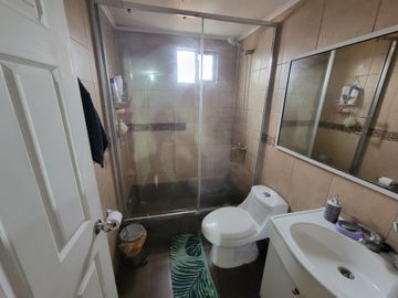 CASA 2 PISOS 4D 2B VILLA SAN FRNACISCO