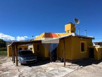 VENTA DE CASA SOBRE RN9 5000MTS2 PARAJE SAN ROQUE
