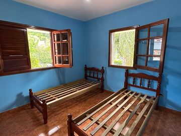 VENTA CASA 6 AMBIENTE ESQUINA 1195m2 BAJO LA VIÑA