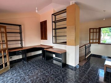 VENTA CASA 6 AMBIENTE ESQUINA 1195m2 BAJO LA VIÑA