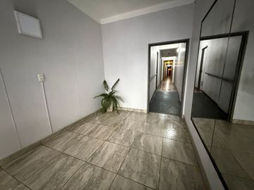 LUMINOSO 2 AMB TOTALMENTE RECICLADO EN BALVANERA