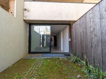 MONOAMBIENTE EN VENTA CON COCHERA EN ALBERDI
